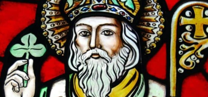 descopera forta platosei sfantului patrick in rugaciune 2